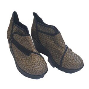 Bernie Mev Gold Black Basketweave Zipper Wedge Boot Size 39 Metallic Juniors